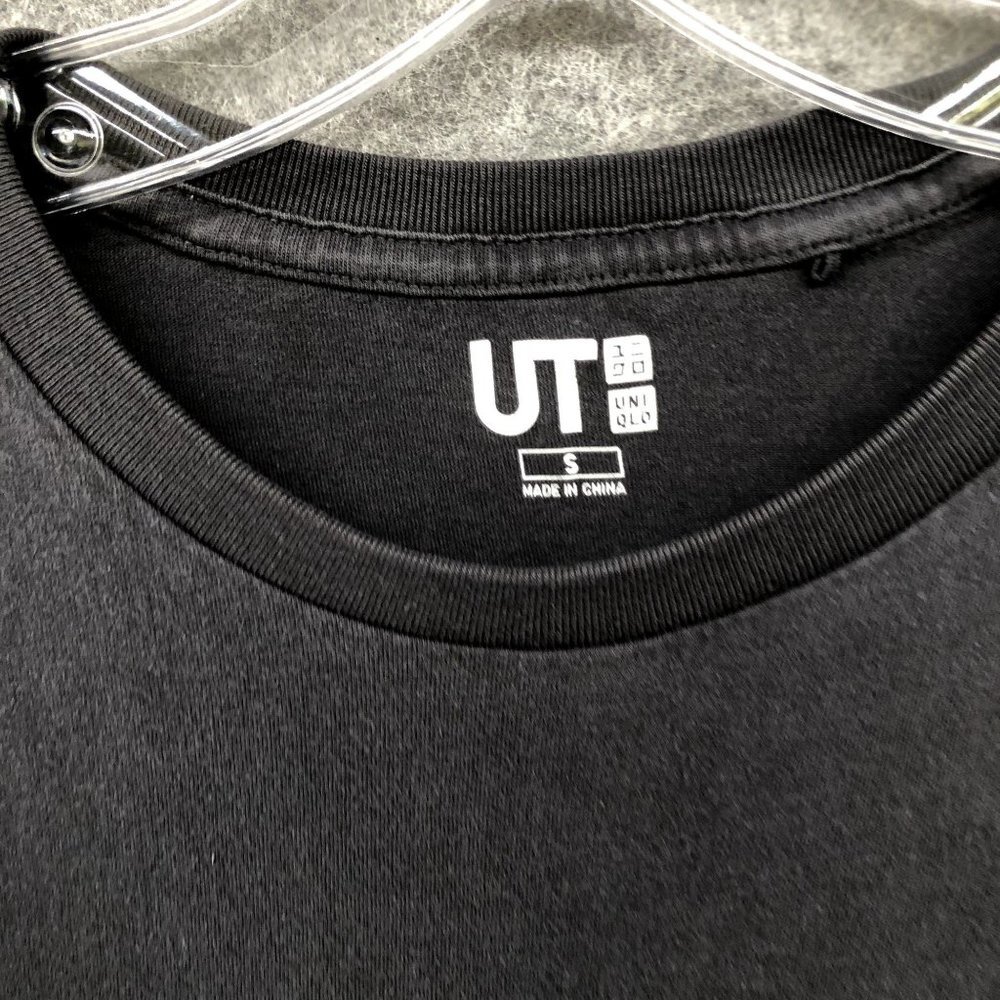 Uniqlo T‎ Shirt Mens Small S Monopoly Graphic Black Cotton Short Sleeve Crewneck - Picture 4 of 7